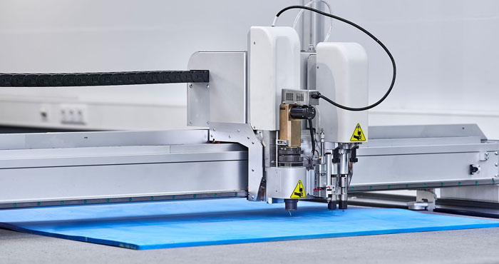 CNC Textilien schneiden mit CNC Maschine